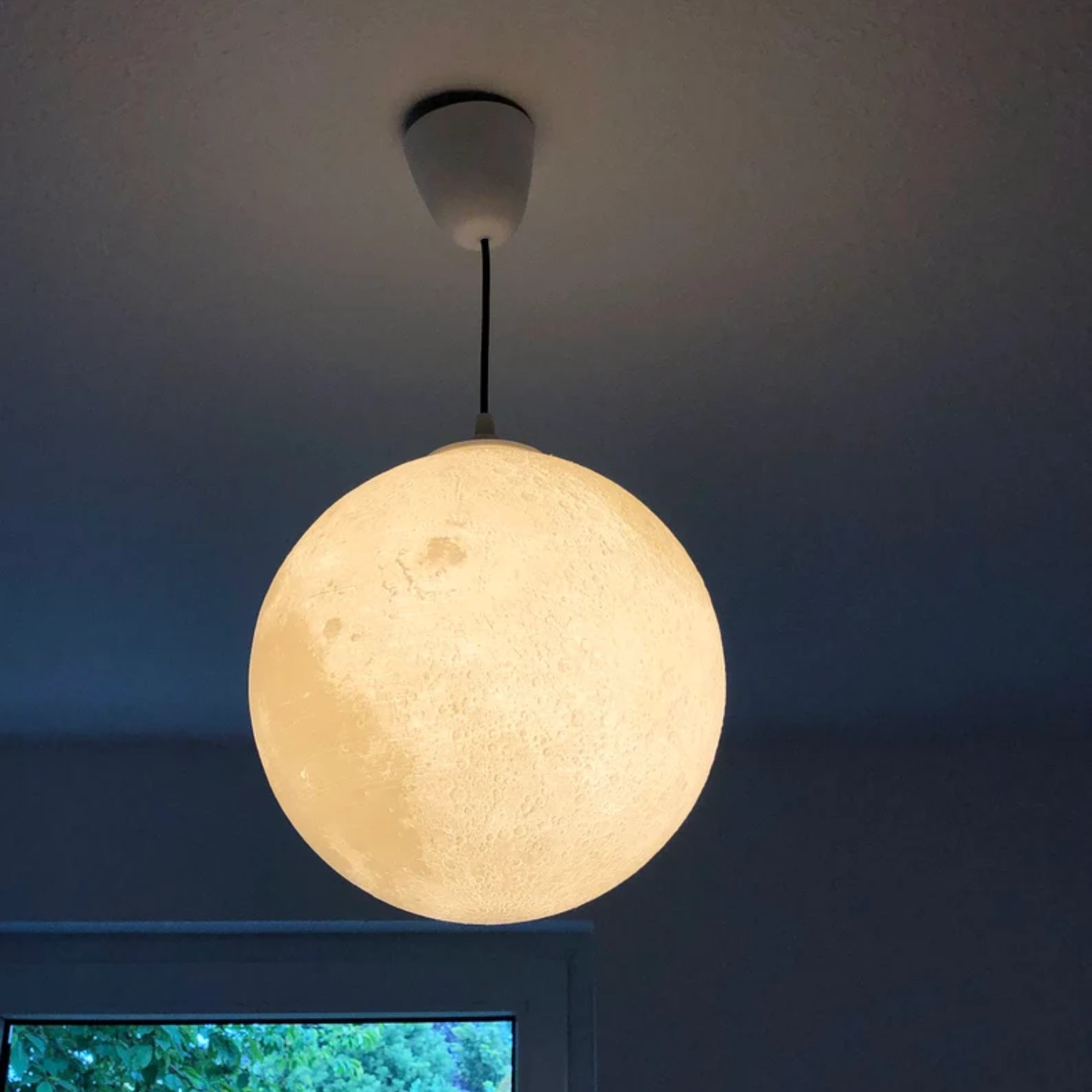 LAMPARA LUNA COLGANTE